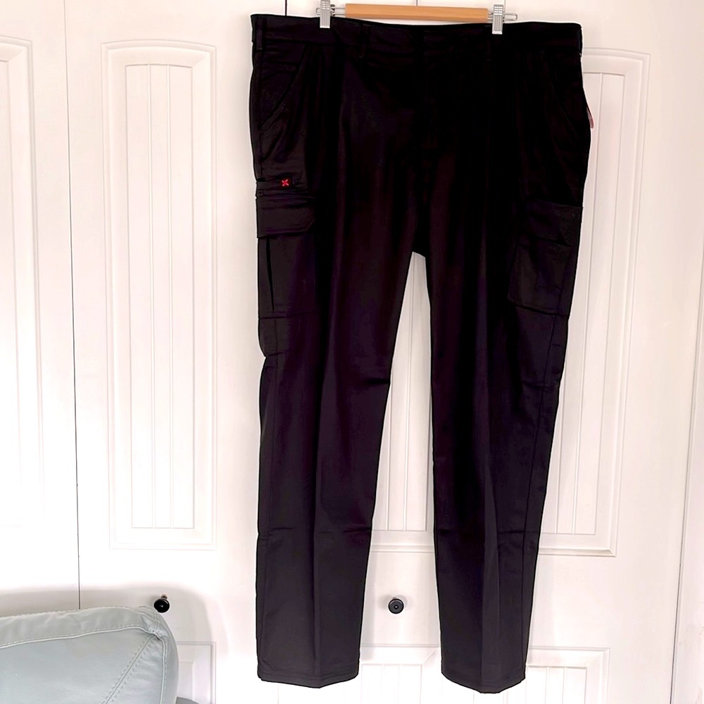 P&F Workwear Cargo Pants for Women. Size 24, Style PF820